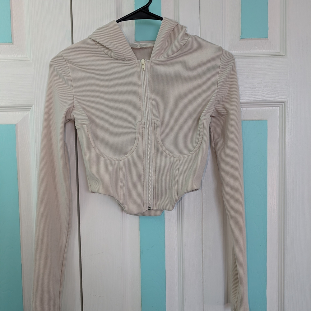 Astonishing Power Cream Ribbed Top
